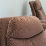 Pair of P60 armchairs by Vittorio Introini for Saporiti