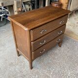 Neoclassical chest of drawers
