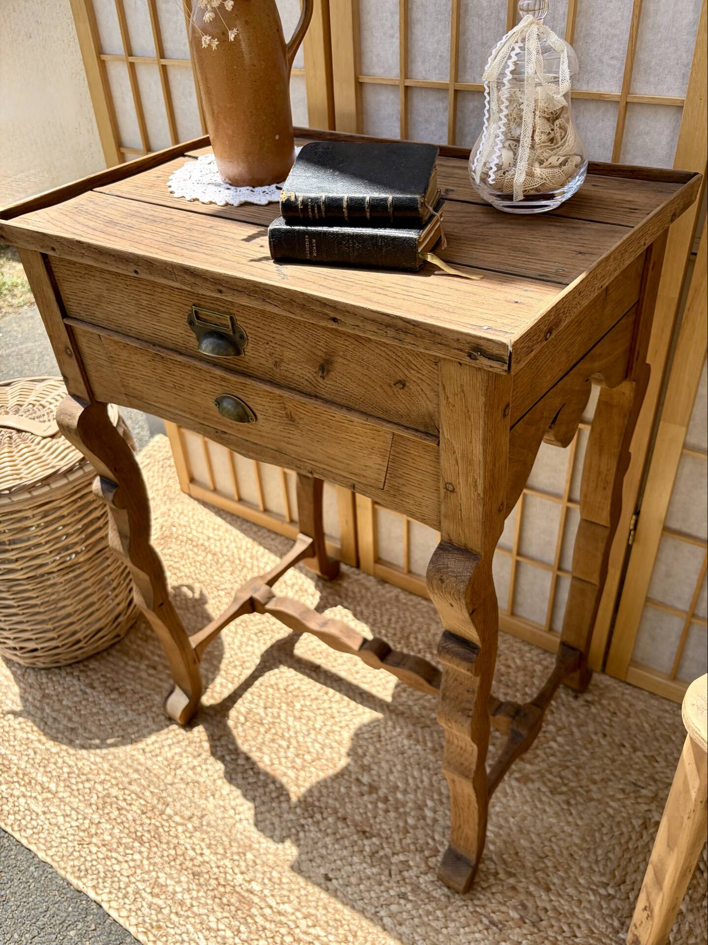 Travailleuse en bois