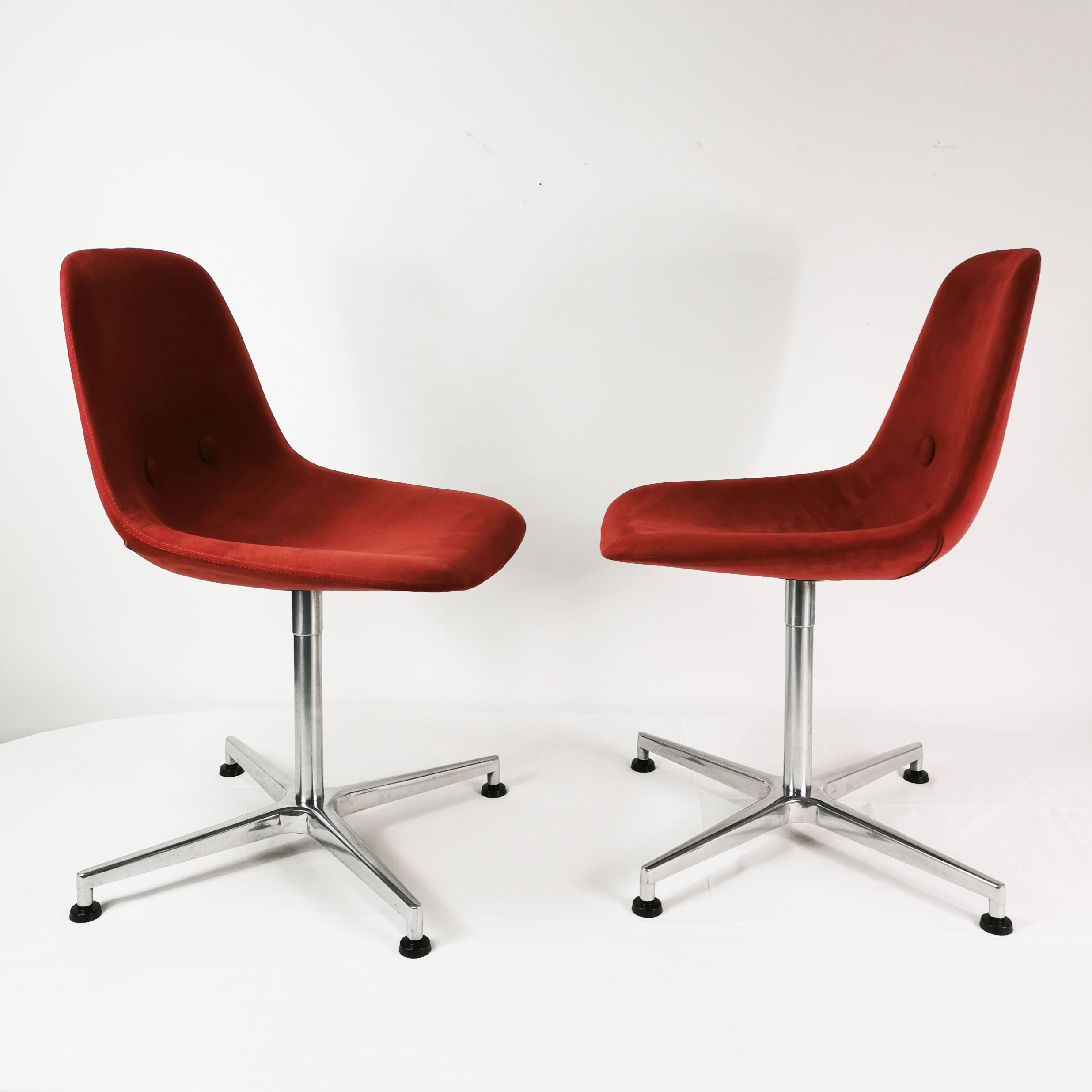 Set of 6 chairs "Eyes", designed by J.Foersom & P.Hiort-Lorenzen, for Erik Jorgensen, Denmark