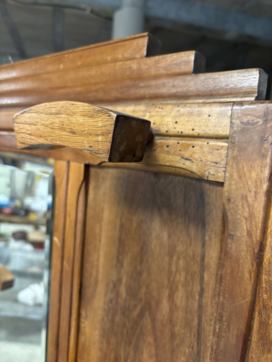 Porte manteaux en bois