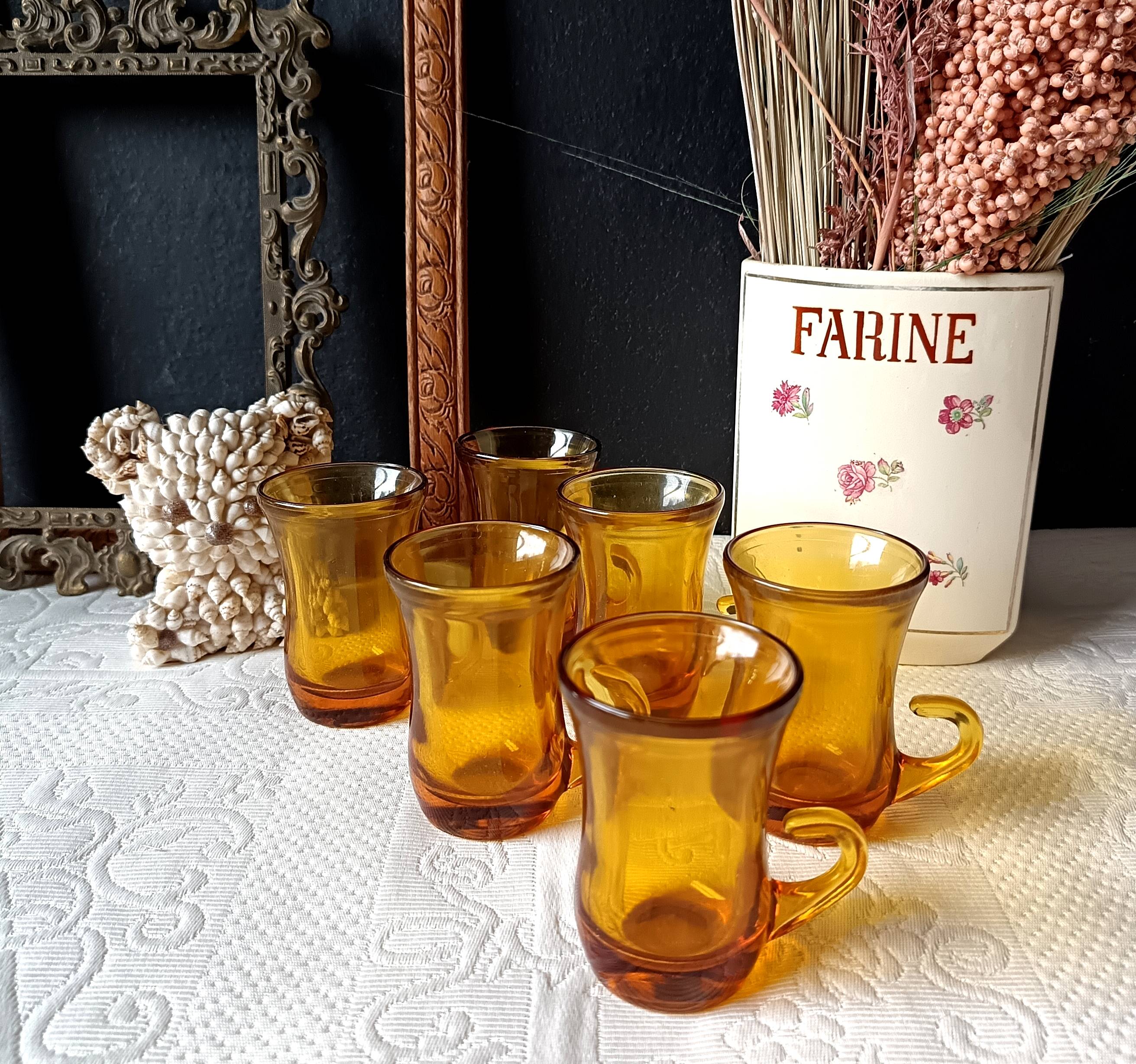 6 vintage Italian espresso cups, 1960s liqueur glasses, amber brown.