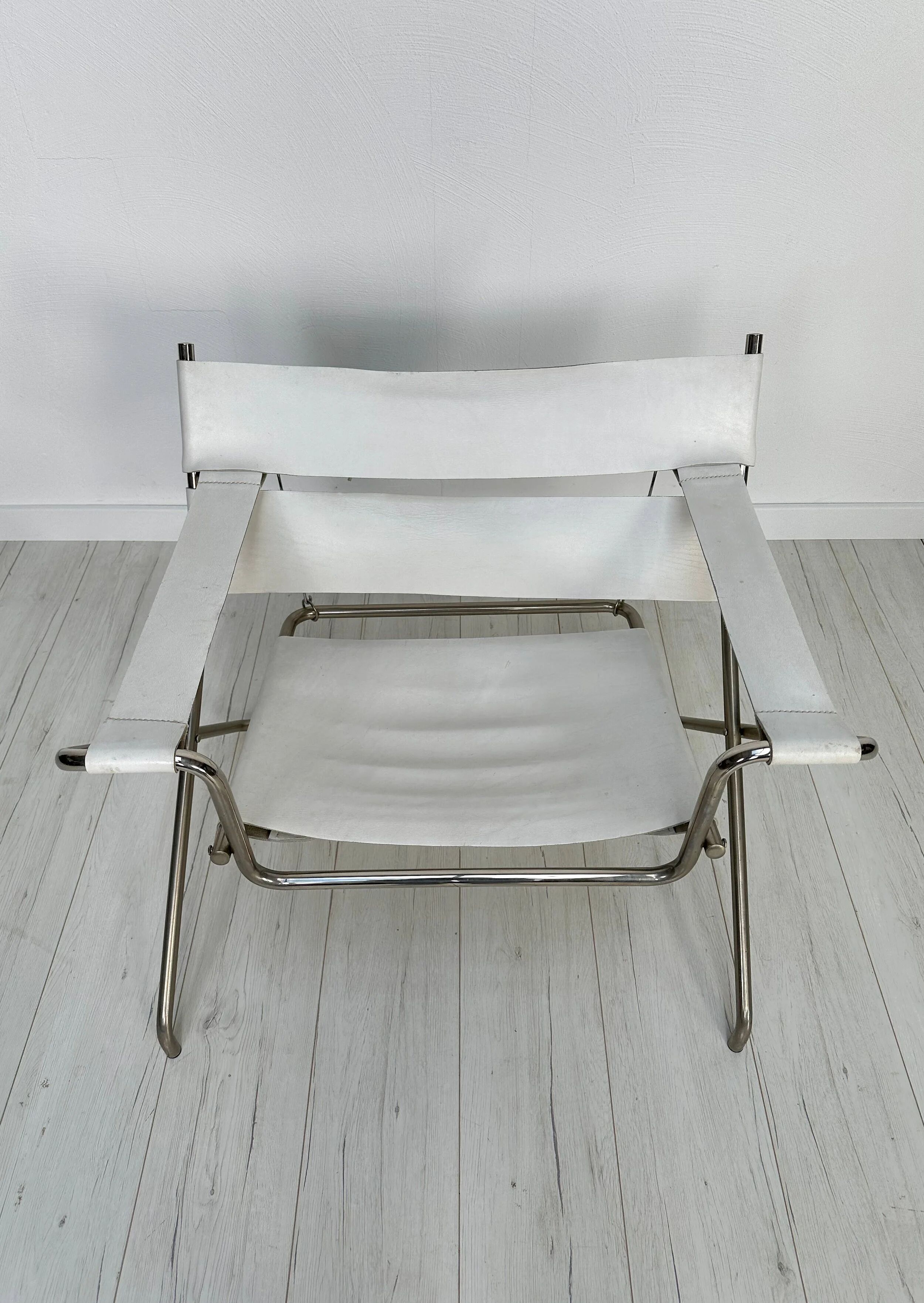 1960s Vintage Bauhaus D4 Leather Lounge Chair by Marcel Breuer for Tecta