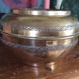 Cache pot en cuivre