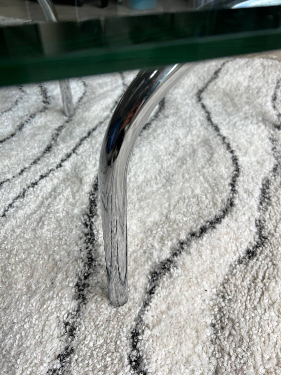 Oval coffee table 1970 beveled glass