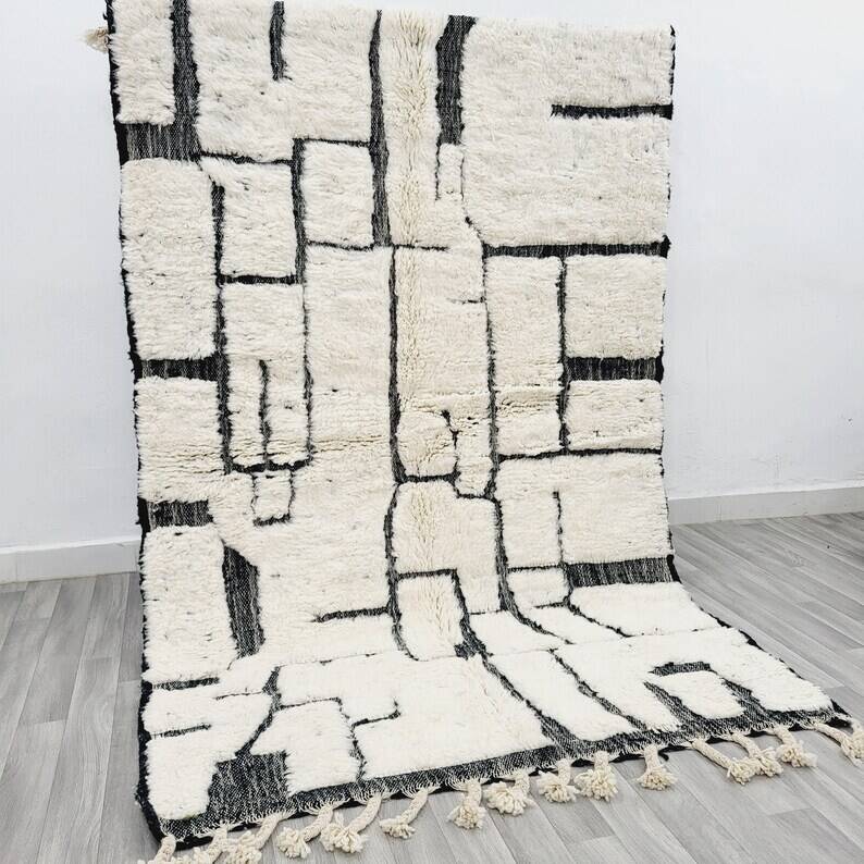 Handmade Moroccan wool rug, 150/250cm