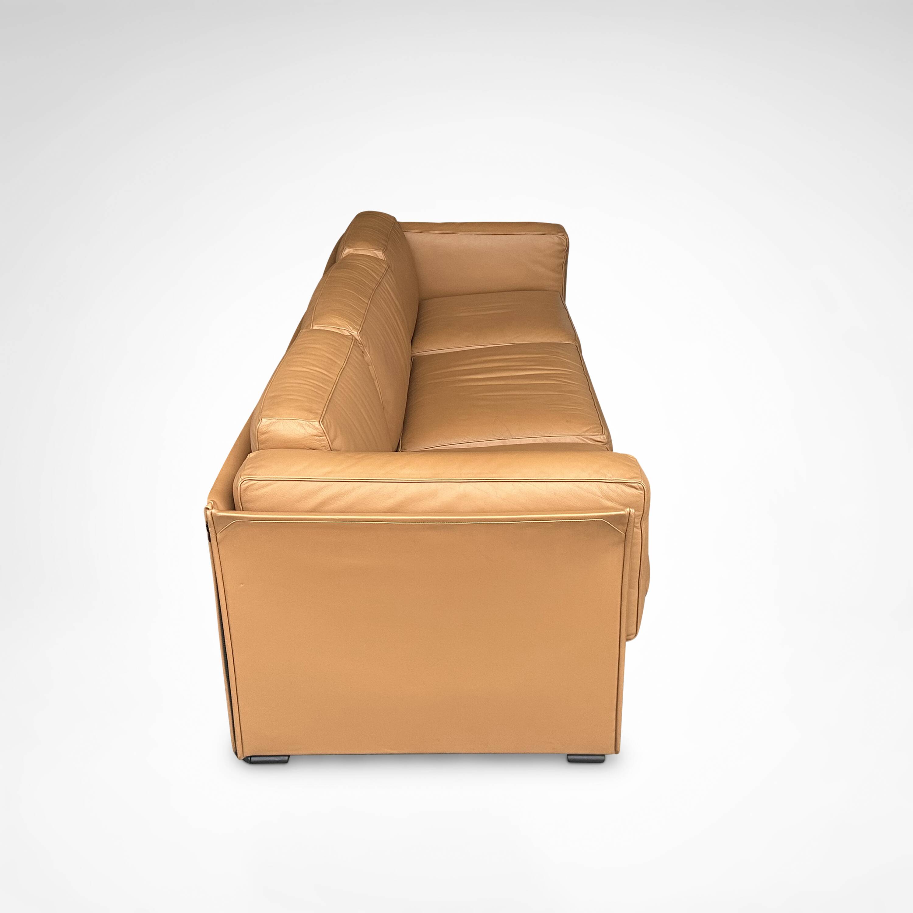 Canapé 3 places en cuir Duc de Mario Bellini pour Cassina années 1990