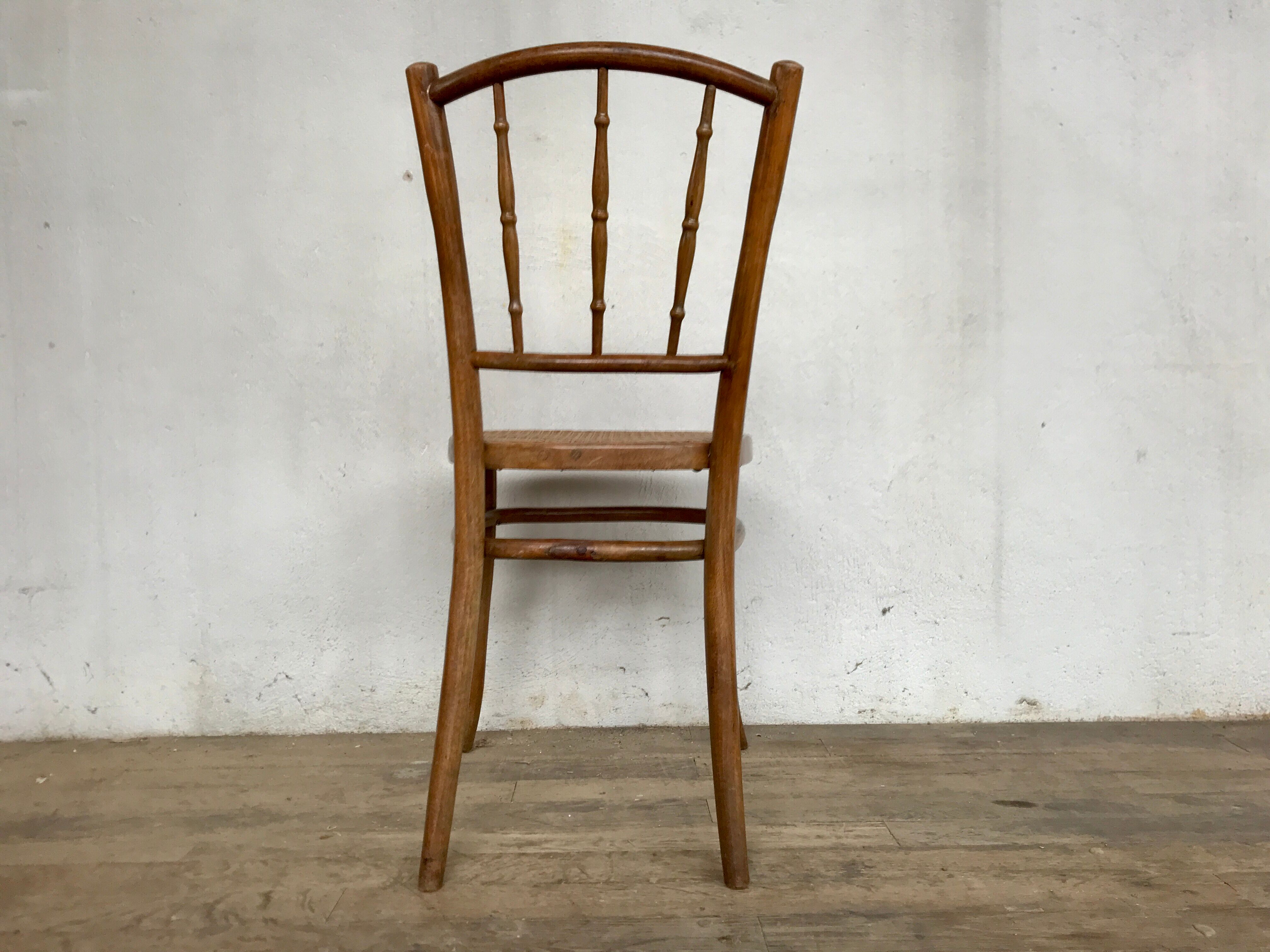 Chaise bistrot baumann 1920 troquet parisien