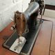 SINGER sewing machine year 30