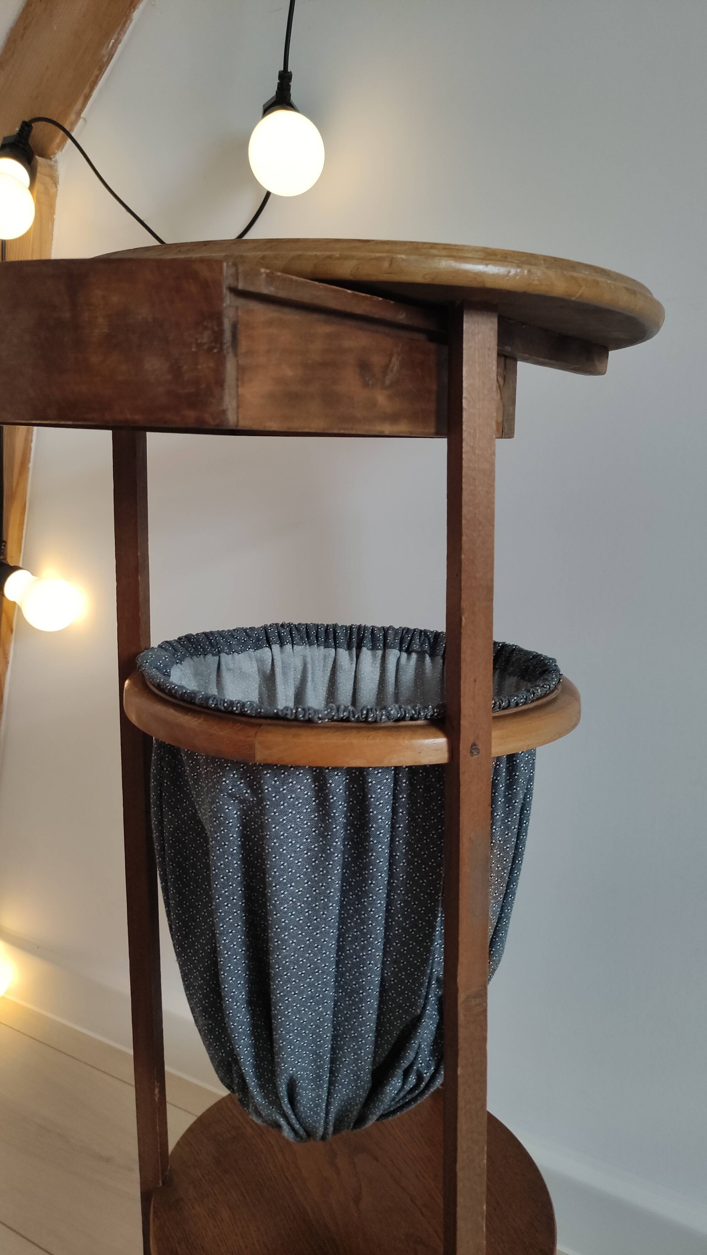 Former wood and fabric worker