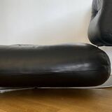 Lounge Alta low and its ottoman By Oscar Niemeyer for international furniture -
