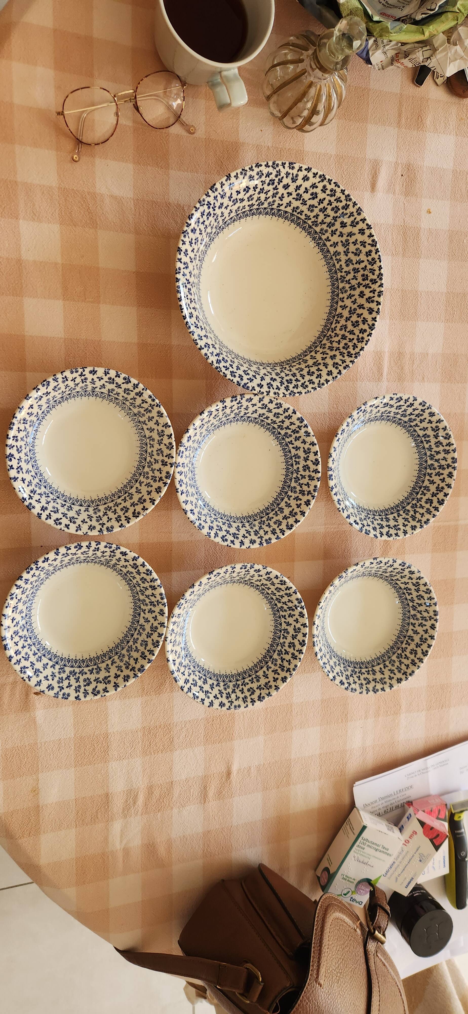 Set of bowl and ramekins in English Laura Ashley style.
