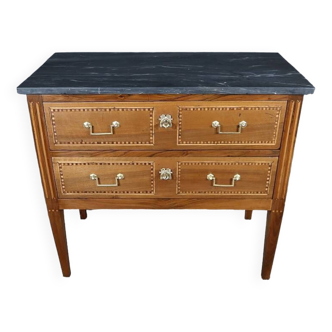 Petite commode régionale en noyer, style louis xvi – début xixe