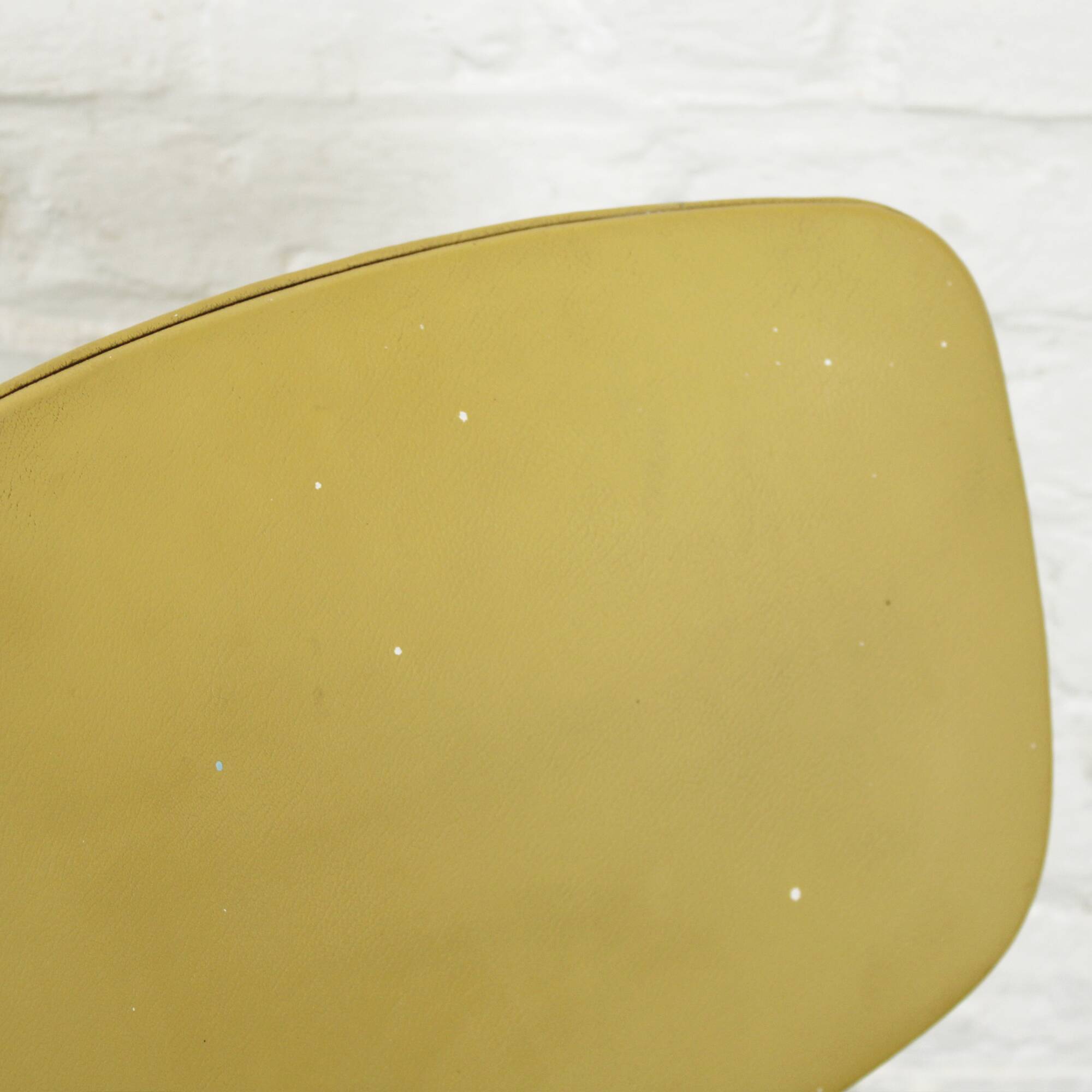 Vintage "CM garnie" chair by Pierre Guariche for Meurop