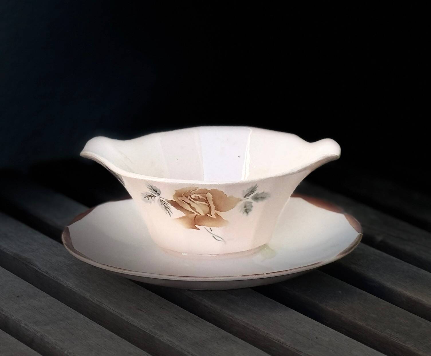 Sauceboat Digoin Sarreguemines