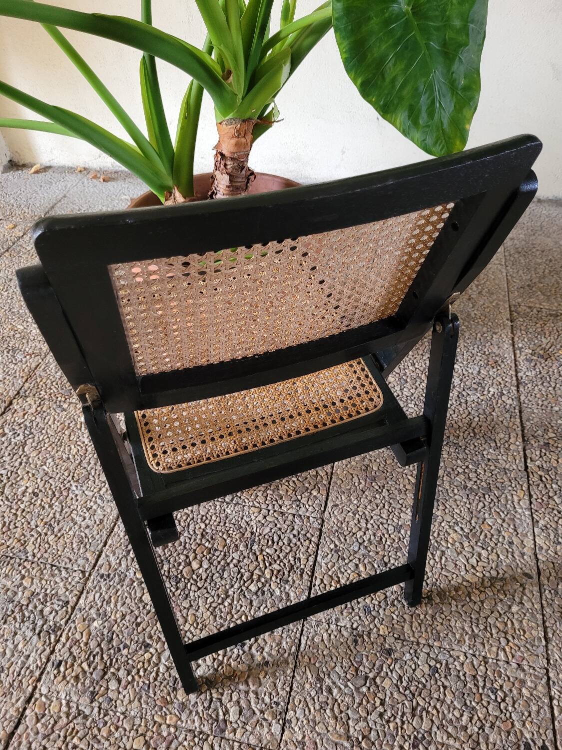 2 foldable cane chairs