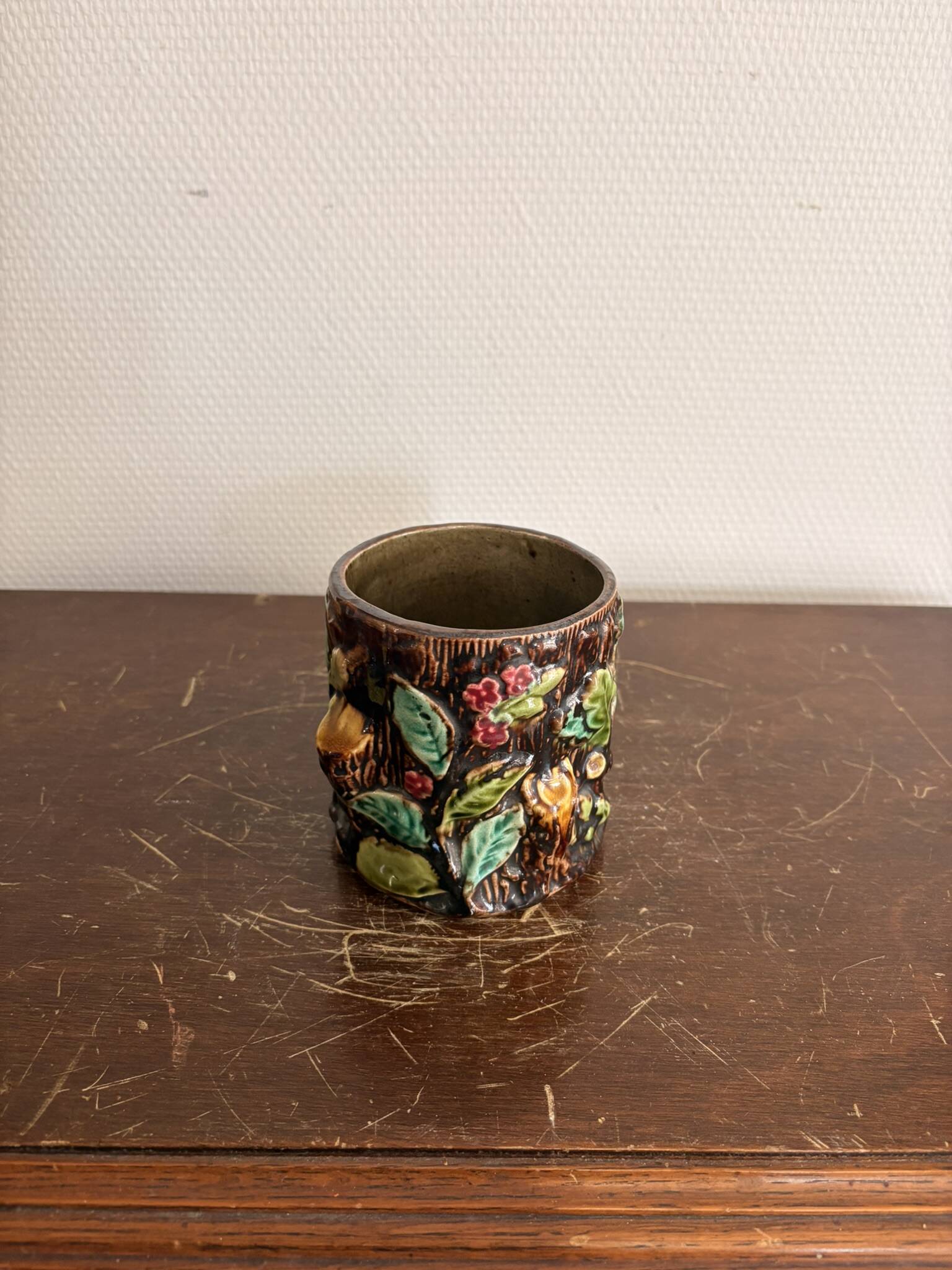 Ancien Pot Vase Porte Pinceaux Barbotine Tronc Feuilles Baies Naturaliste