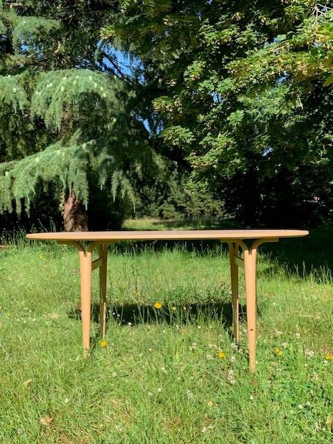 Superellipse table by Bruno Mathsson and Piet Hein for Fritz Hansen, Denmark 1980s