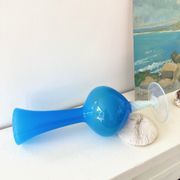 Soliflore opaline vase