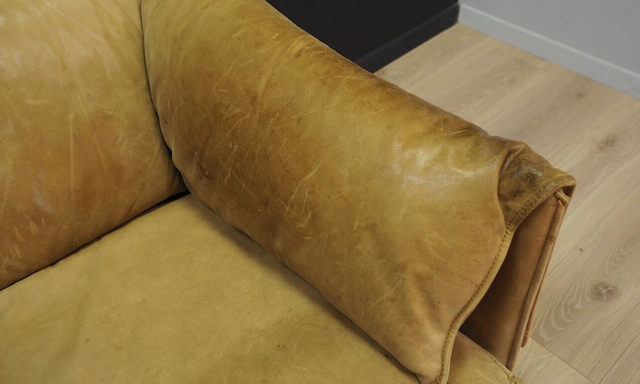 Canapé d’angle cuir 60 70 vintage