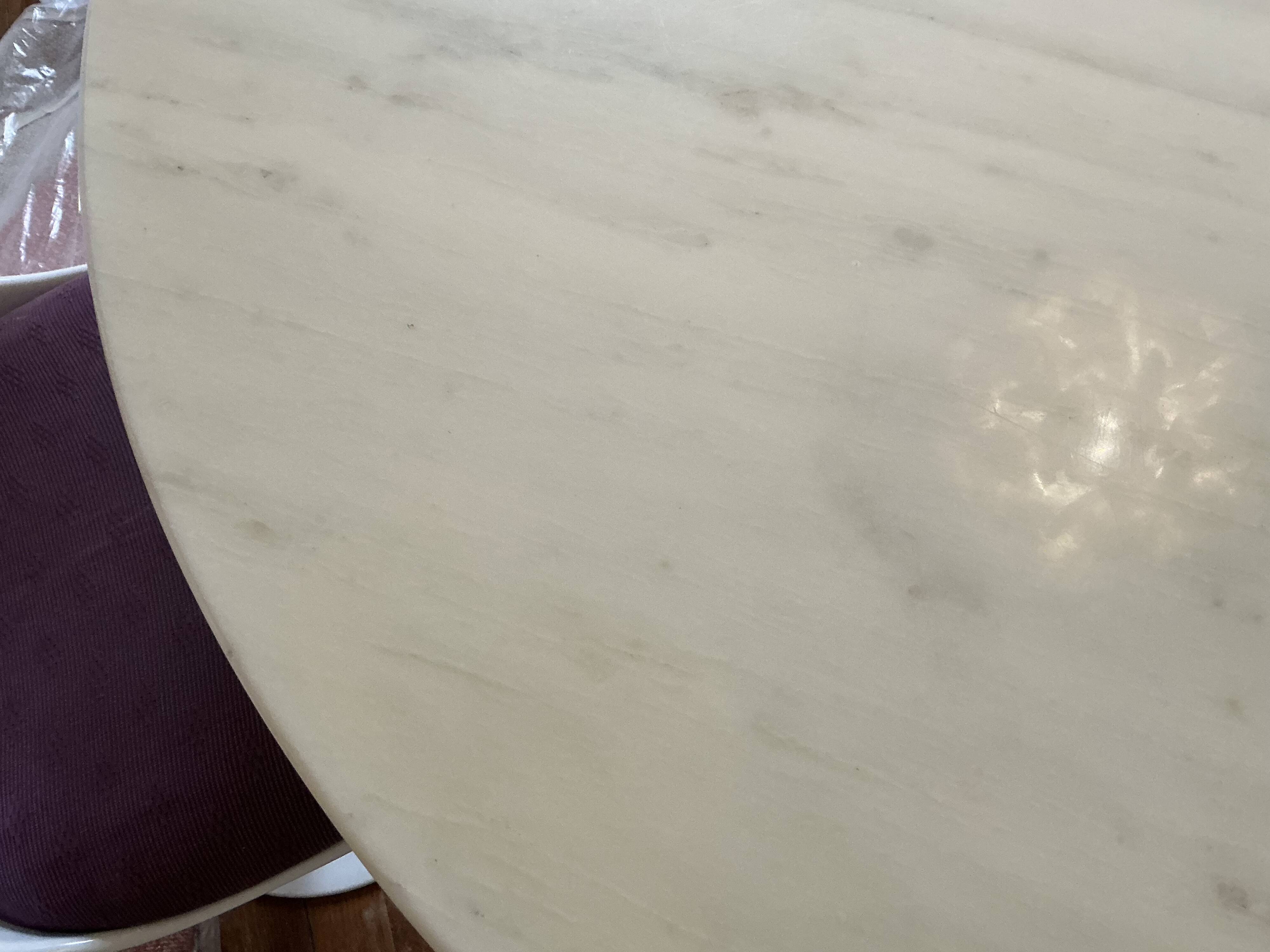 Saarinen table Knoll vintage 137 cm white marble