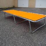 Vintage folding lounge chair