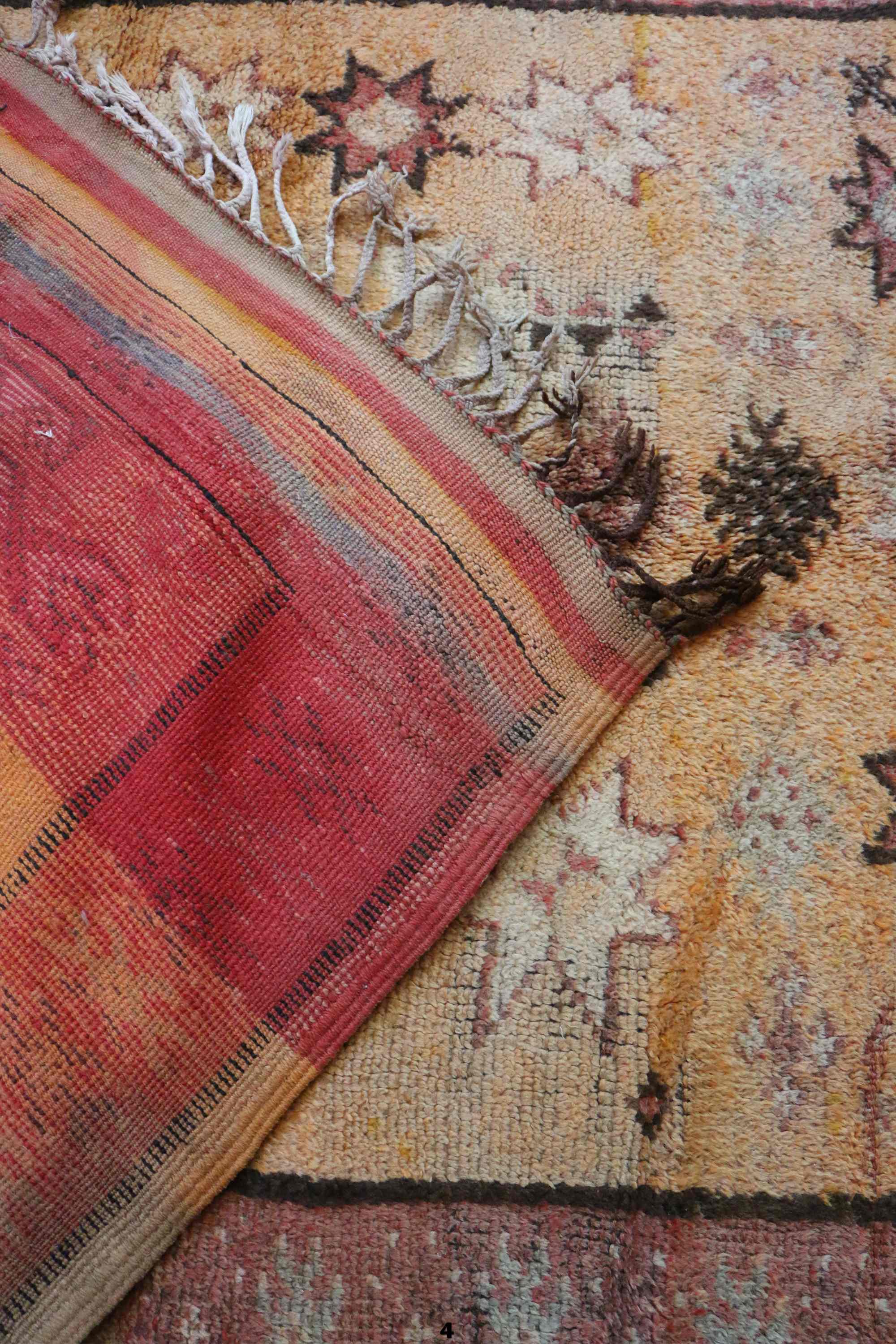 Old moroccan carpet - 147 x 299 cm