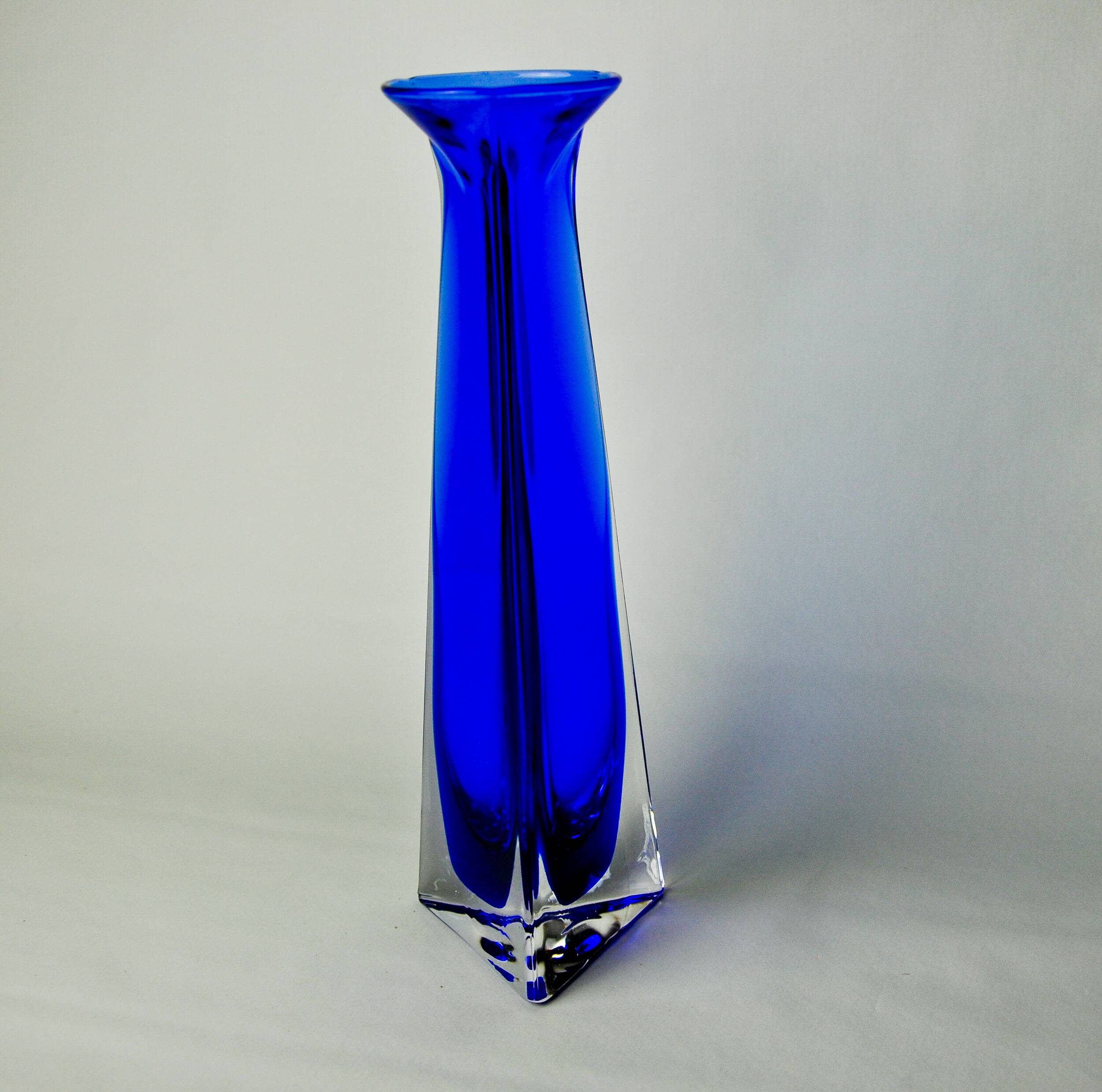 Soliflore Sommerso blue in Murano glass, Italy, 1970