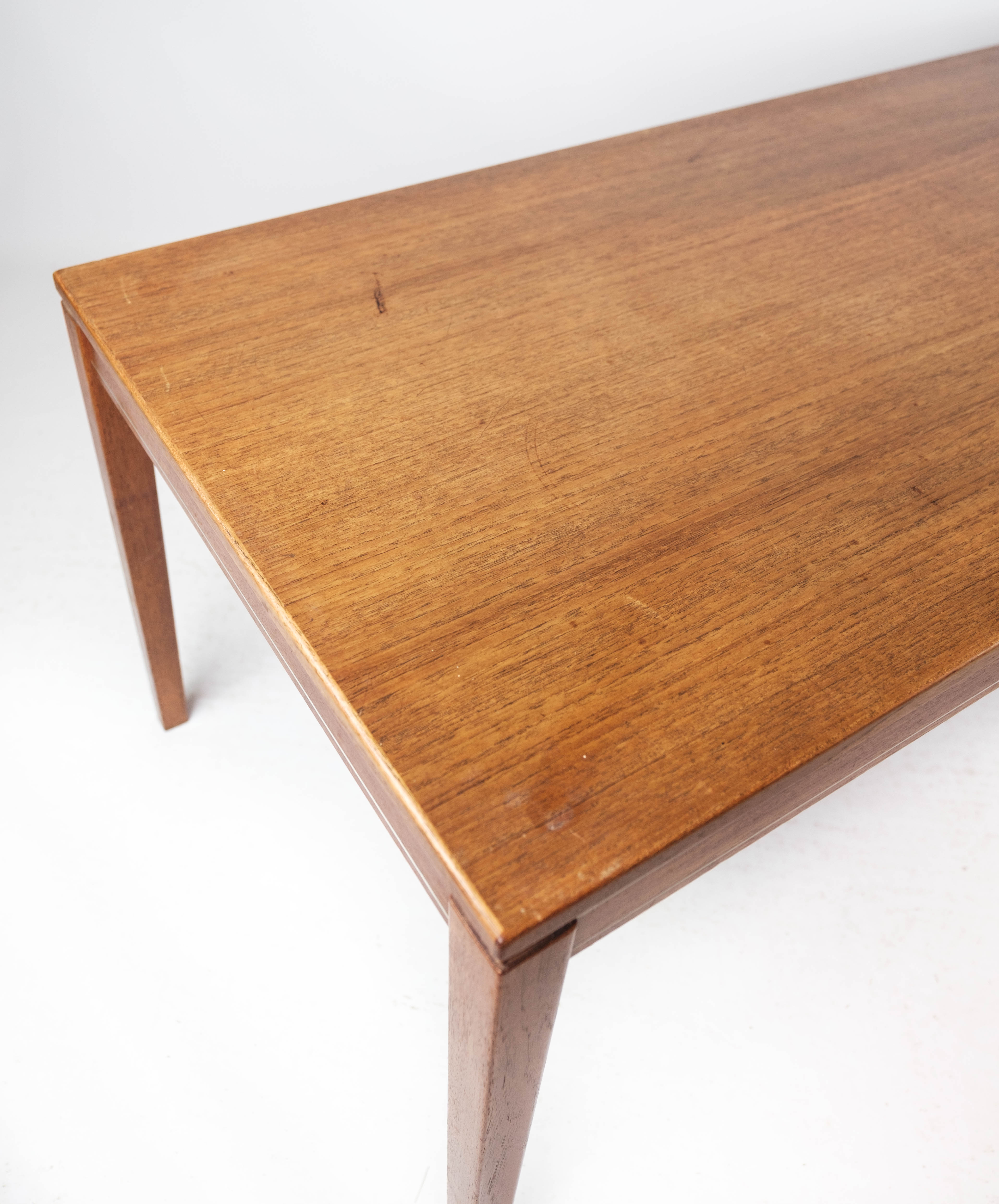 Coffee table in teak of Danish design from the 1960s
