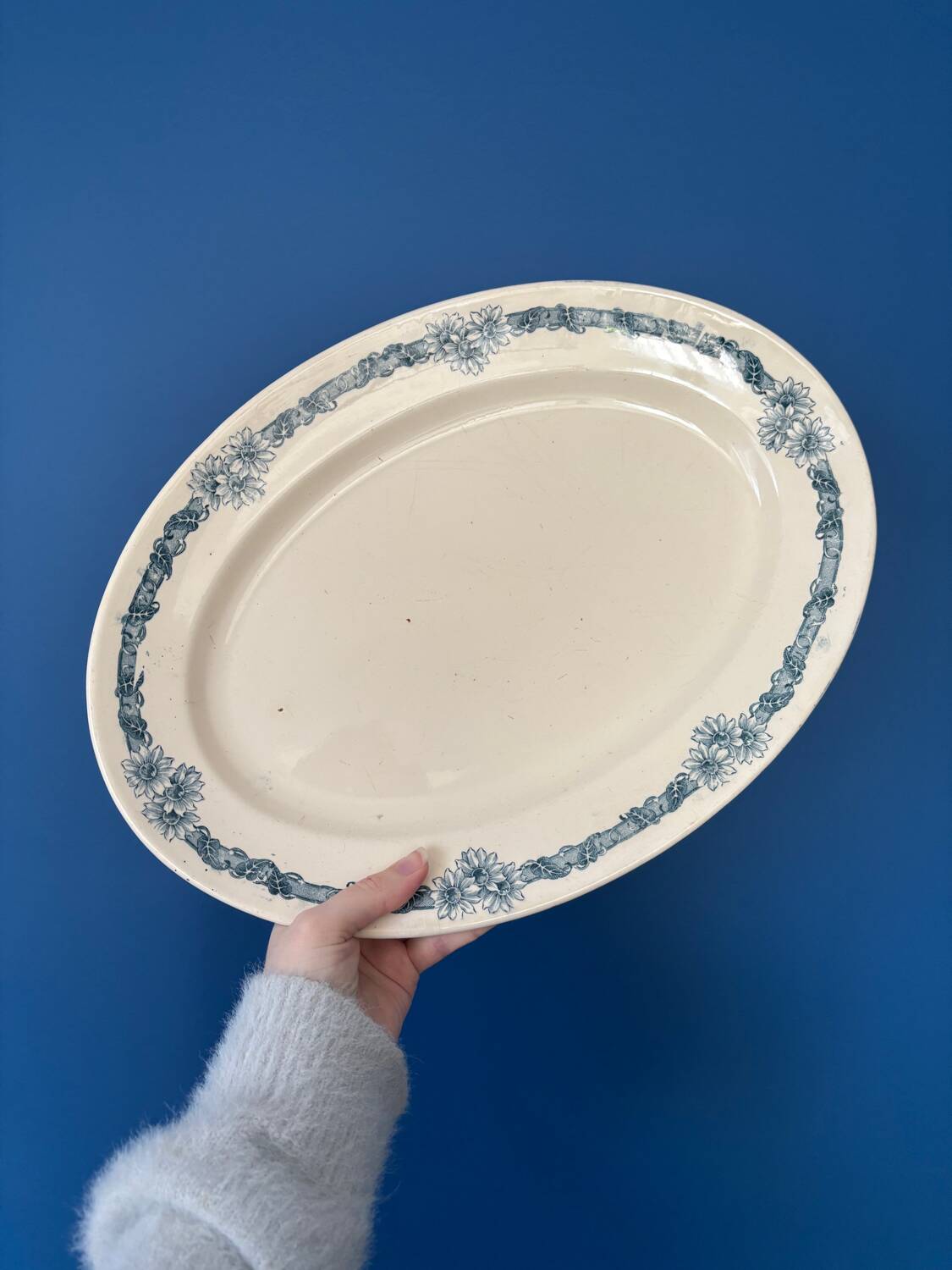 Set of 2 oval dishes, Longchamp ironstone, Denise model, blue flower.