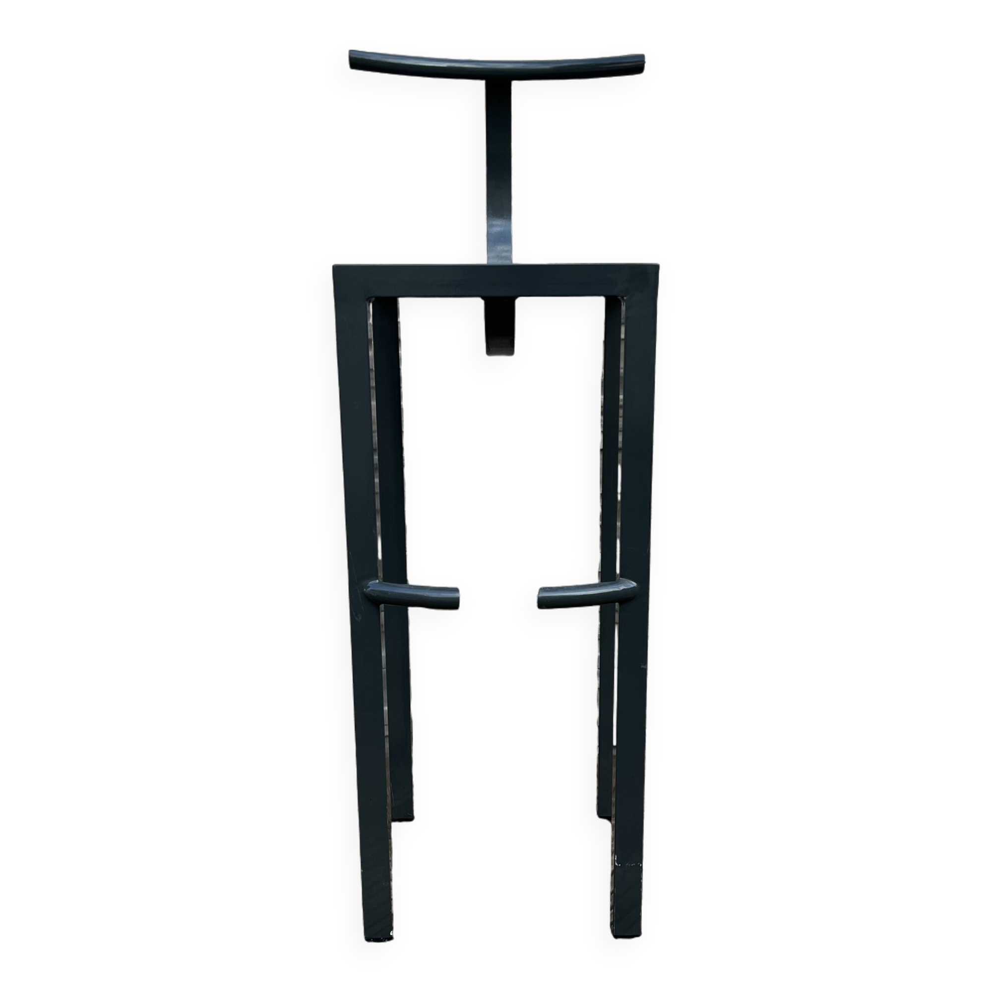 Sarapis philippe starck stool driade memphis cassina 80s design