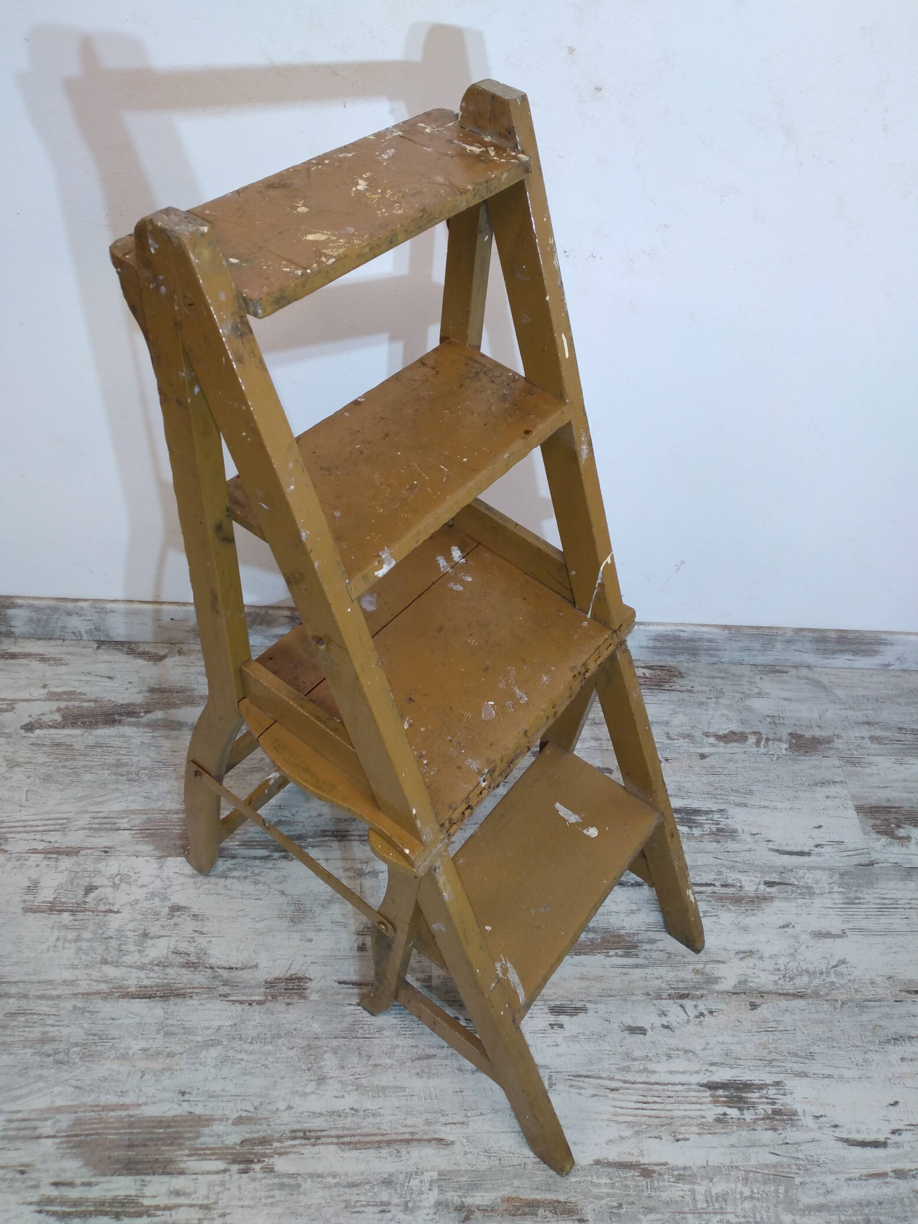 Antique stepladder chair