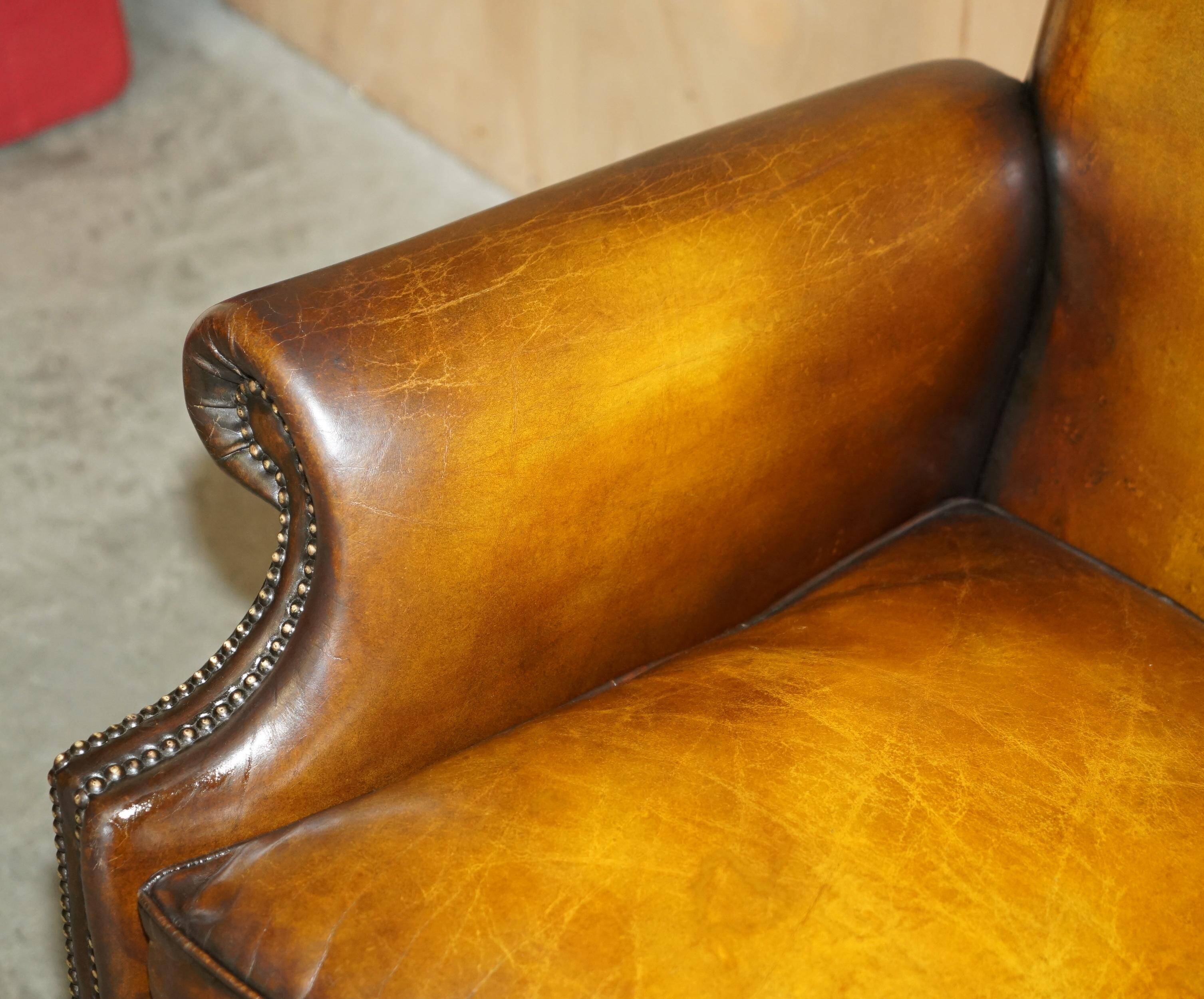 Victorian restored George II style high-back leather canapé