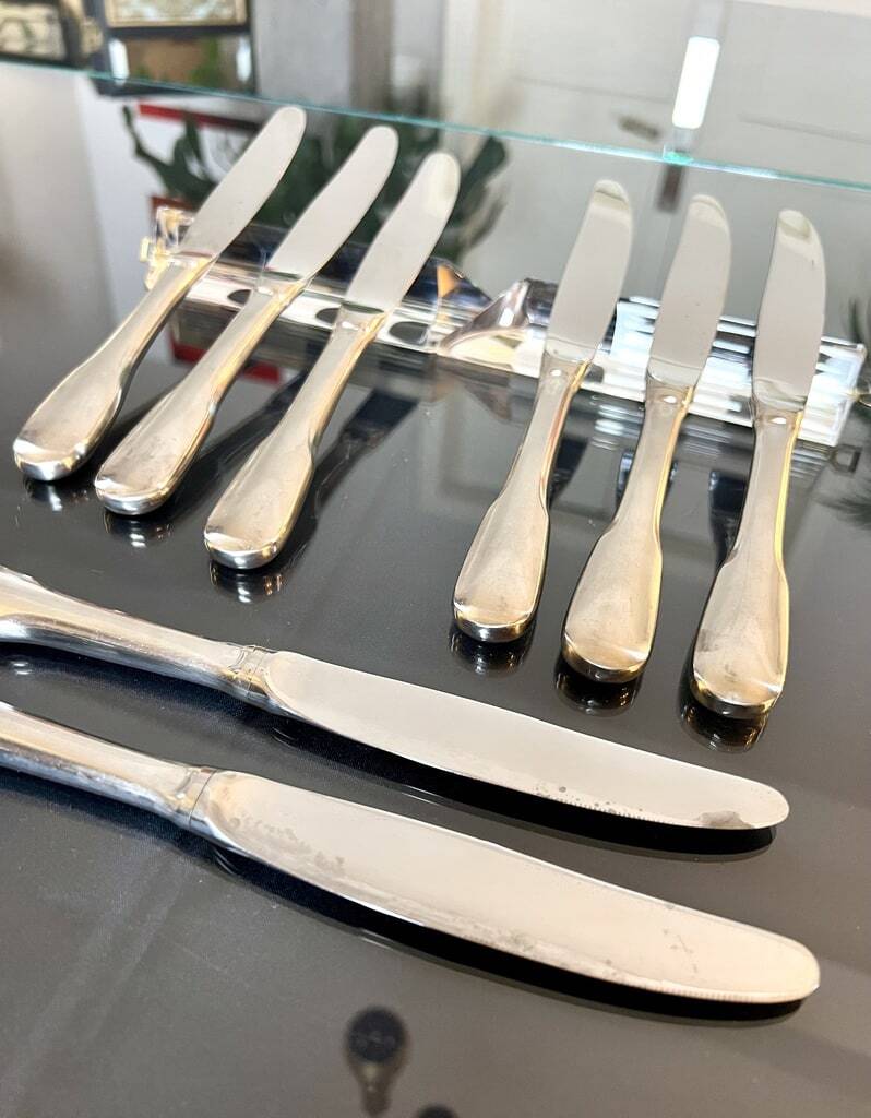 Vintage Knives - Stainless Steel - Old Cutlery - Tableware Service