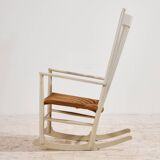 J16 rocking chair by Hans J. Wegner for FDB Møbler