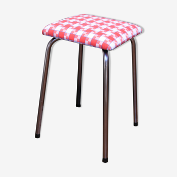 Tabouret aux pieds en métal chromé