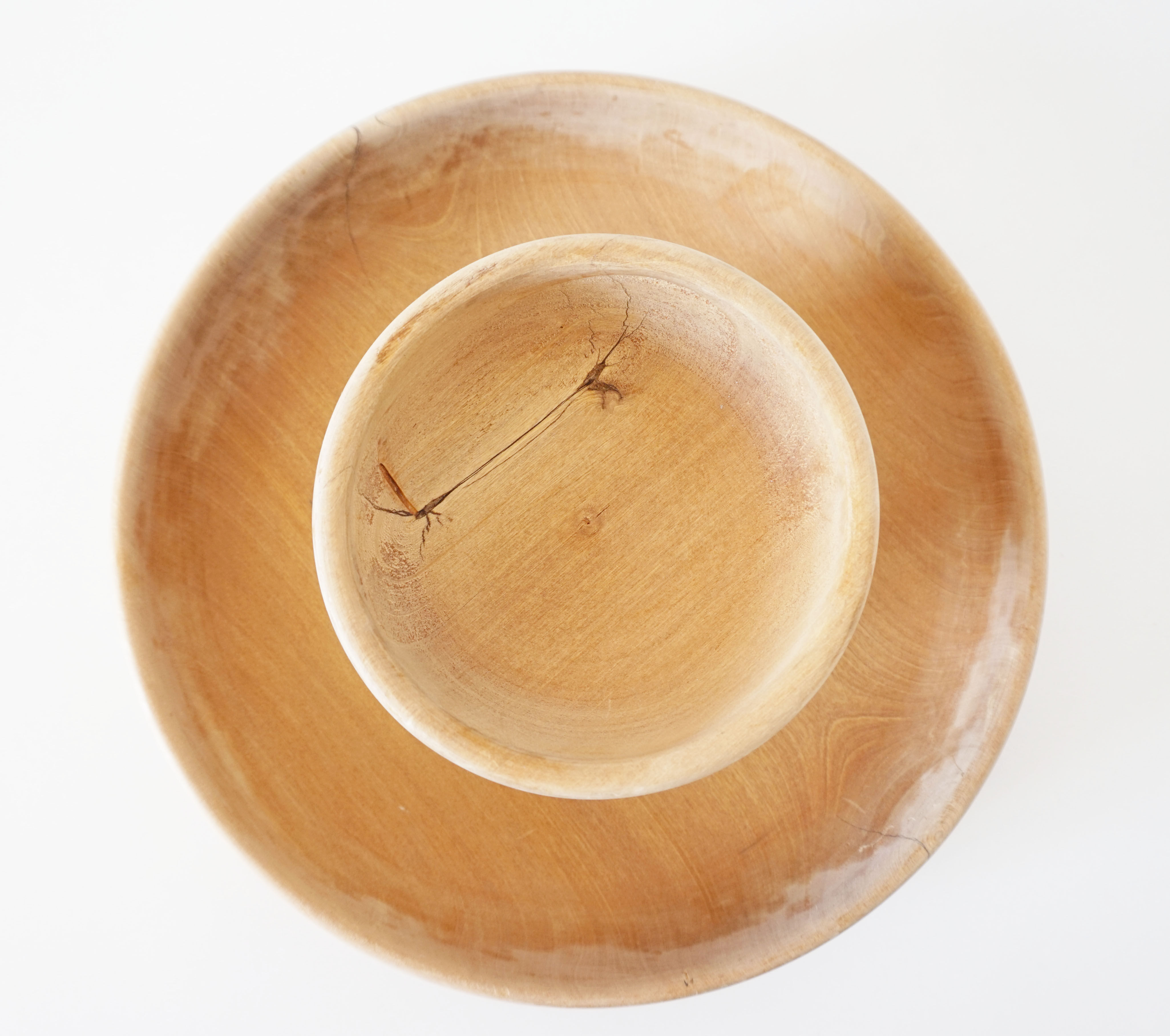 Raw solid wood fruit basket