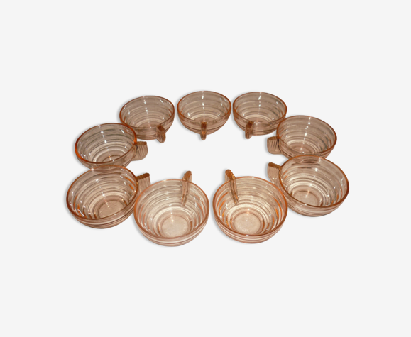 Lot 9 tasses art déco en verre transparent rose