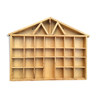 Wall mount house