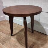 Round coffee table