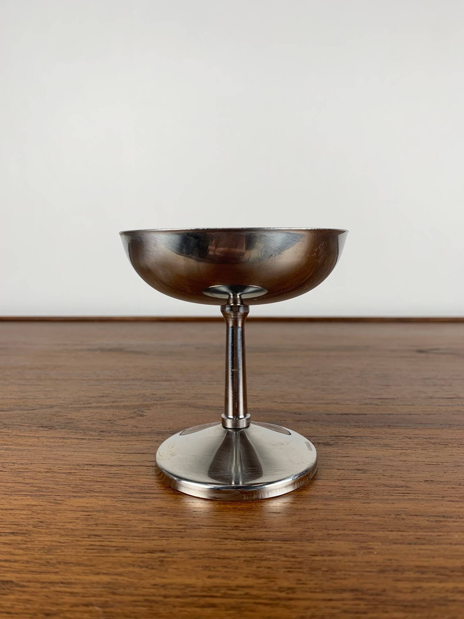 Set of 6 stainless steel ice cream cups
