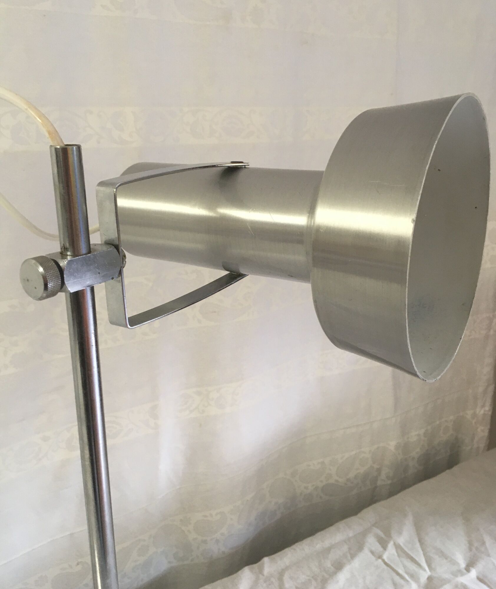 Set of 2 vintage articulated lamps - 60s