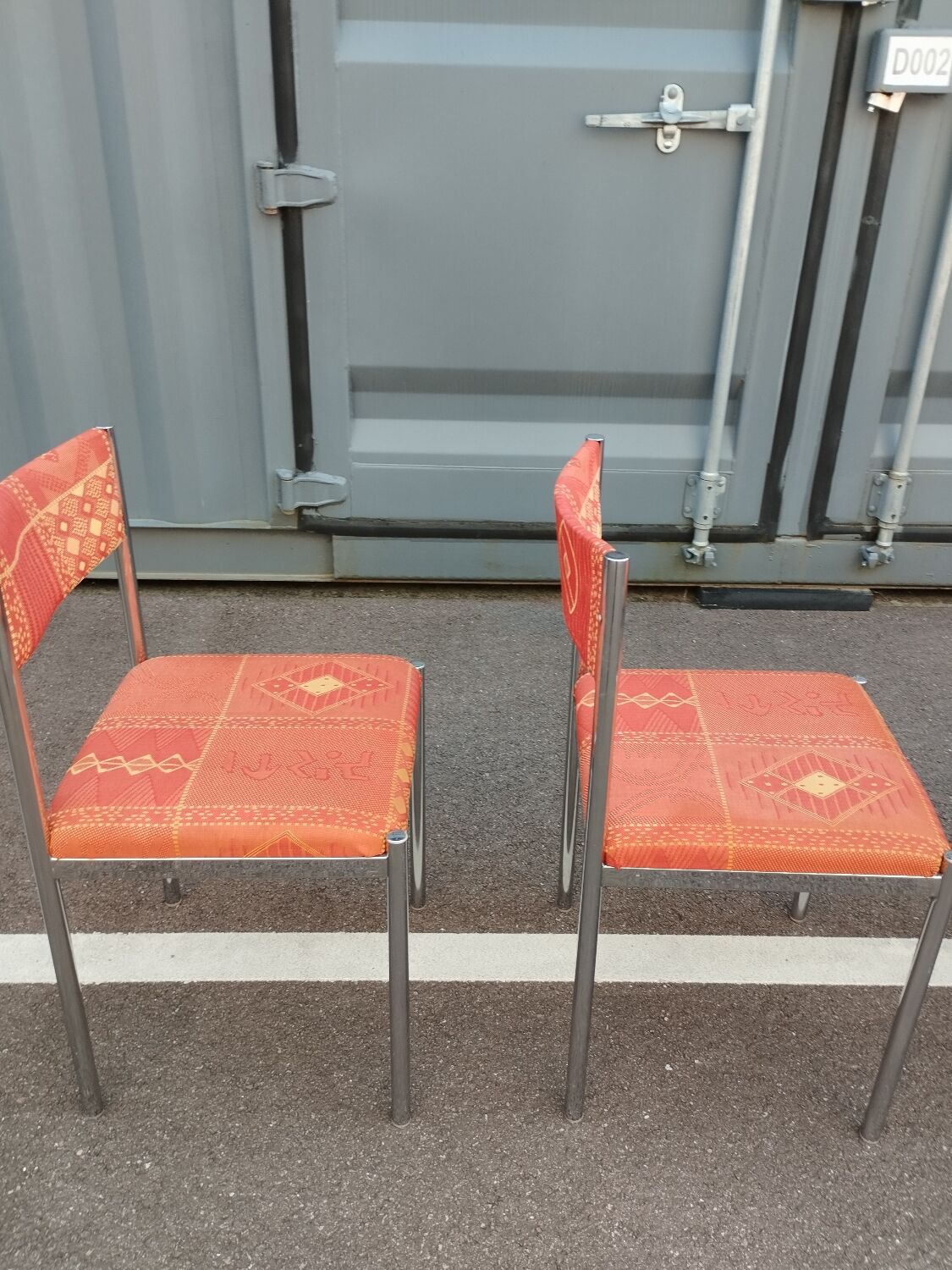 Set of 4 vintage chrome antique chairs