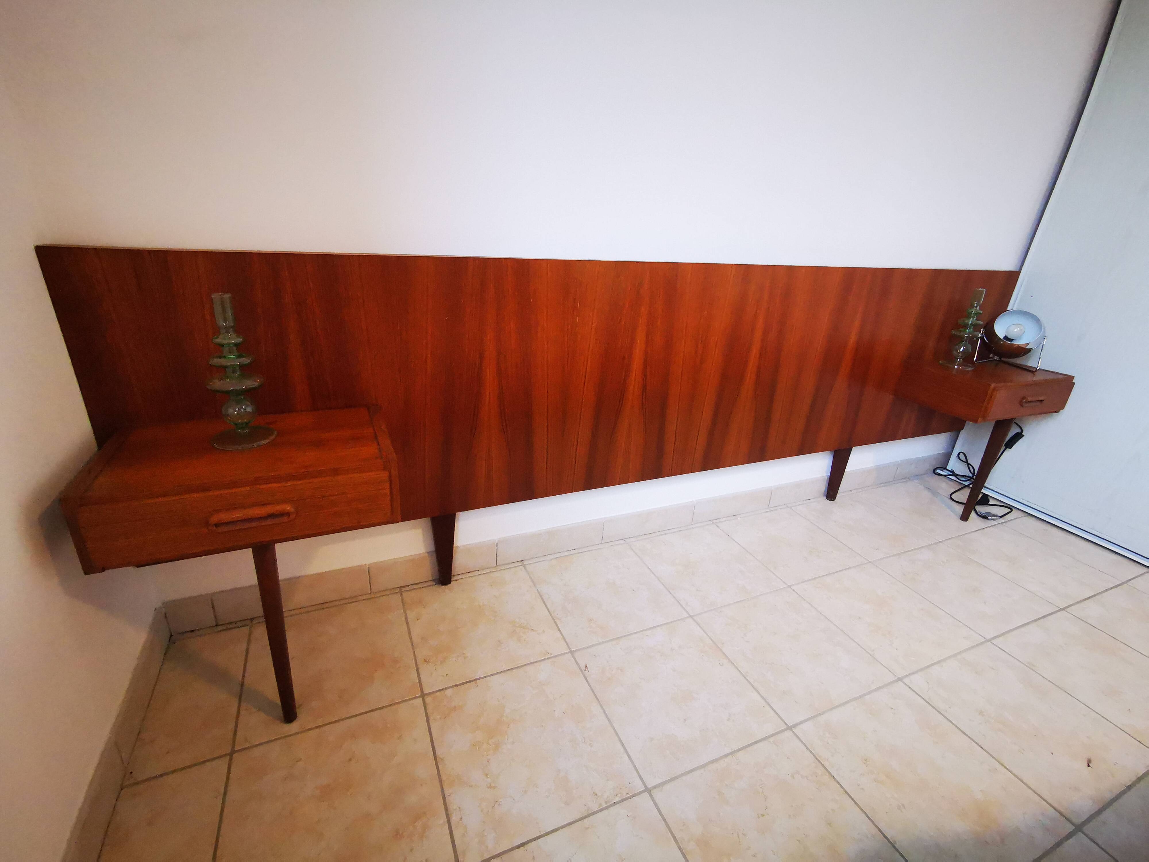 Scandinavian teak headboard – 1960s – Integrated bedside tables