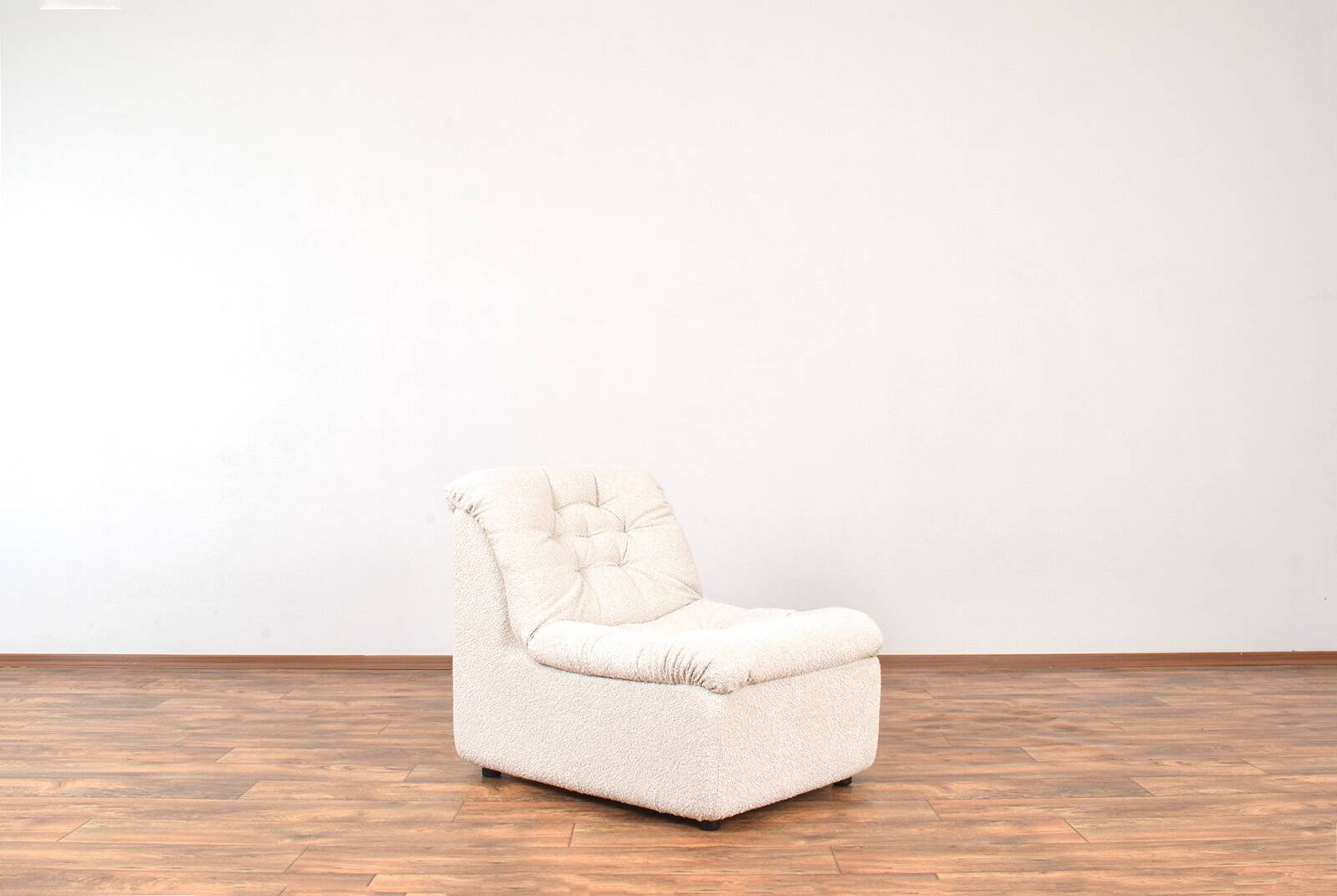 1970s German lounge chair, mid-century style.