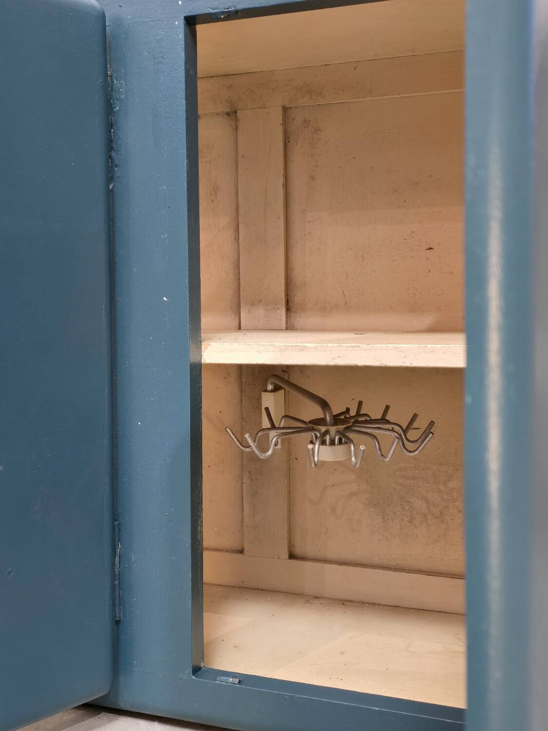 Small 3-door cupboard Mado 1950 refurbished