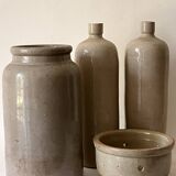 Paire de bouteilles en grès vernissé