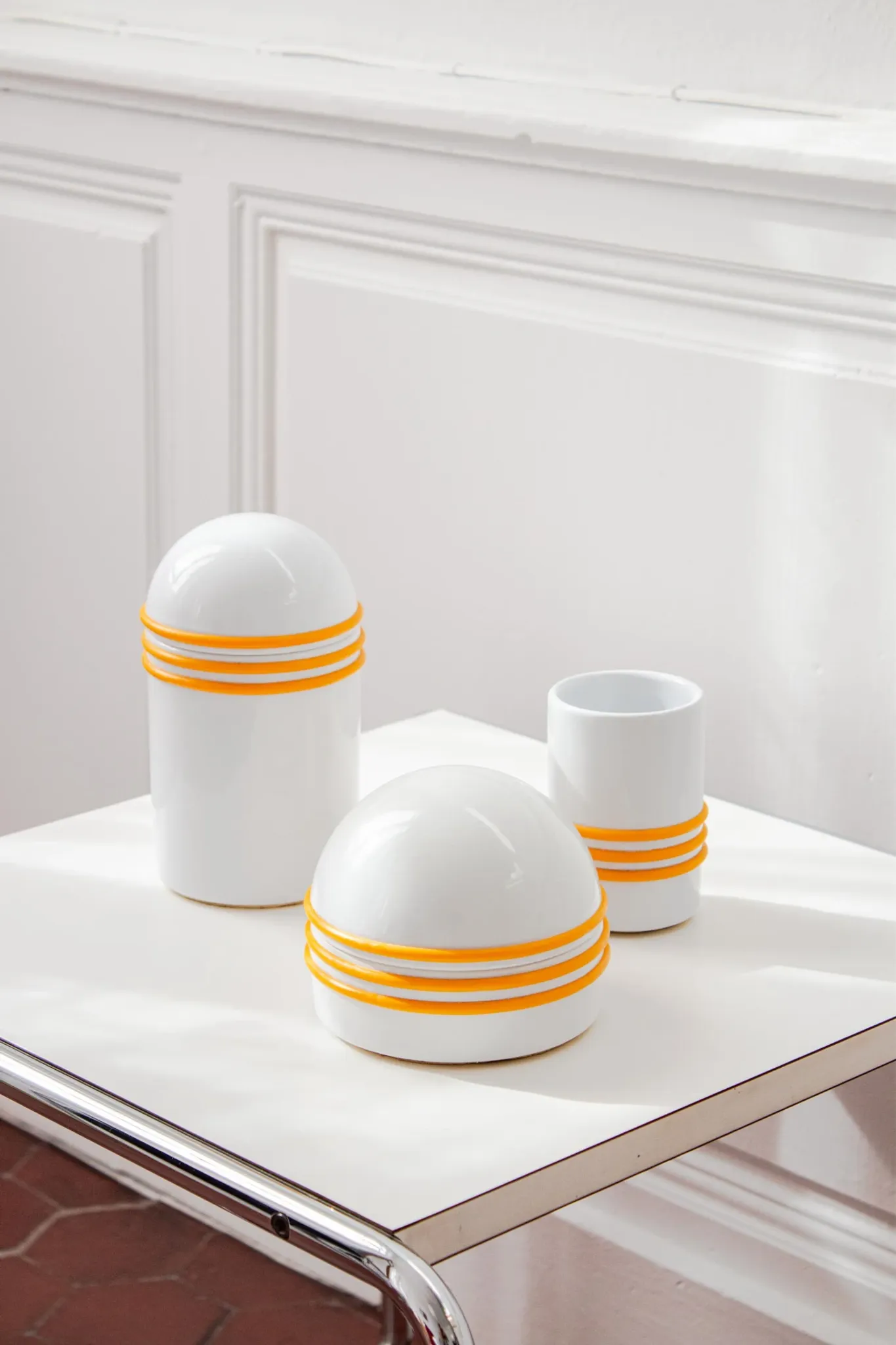 Set of vintage boxes for the bathroom, space age design, faience.