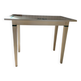 Rectangular table.
