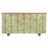 Ancien meuble d’atelier d’orfèvrerie à 63 tiroirs (111 x 212cm x 37cm)